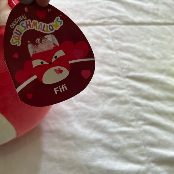 💕Squishmallow Fifi the Fox valentines - Picture 2 of 6